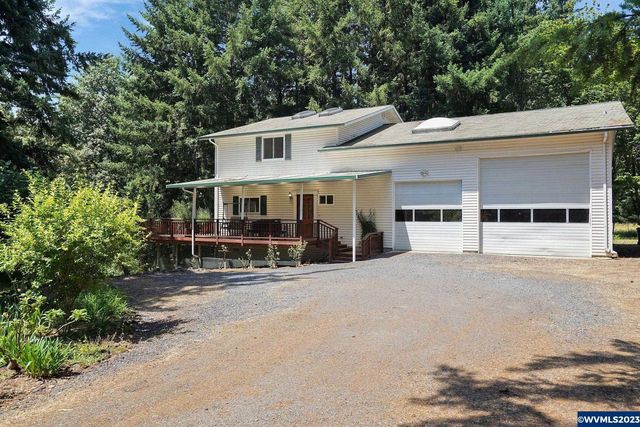 3062 Long St, Sweet Home, OR 97386