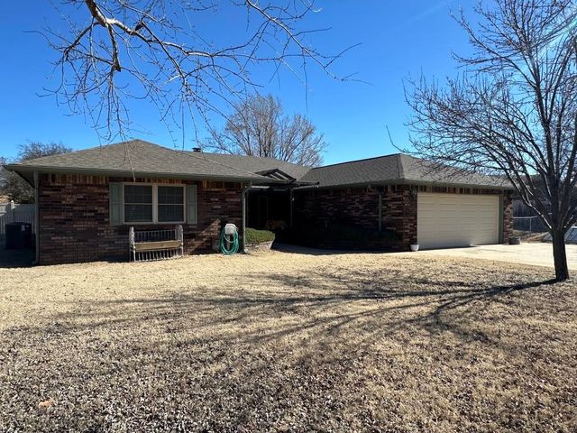 5524 State Highway 34C #9, Woodward, OK 73801