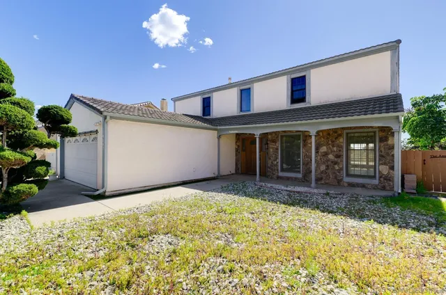 10007 Resmar Pl, La Mesa, CA 91941