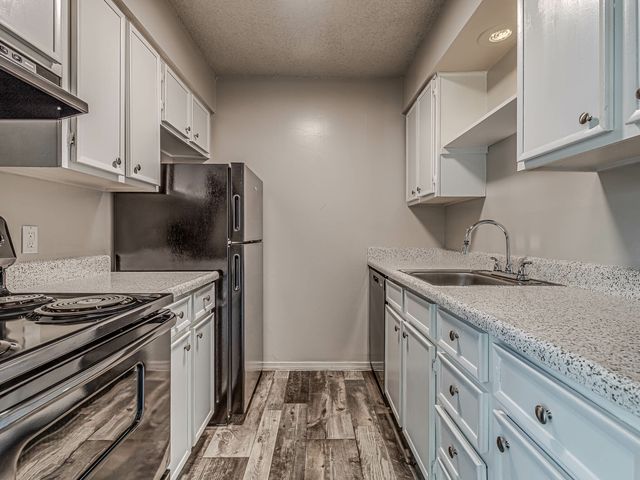 6630 S  Zunis Ave #4707d092d, Tulsa, OK 74136