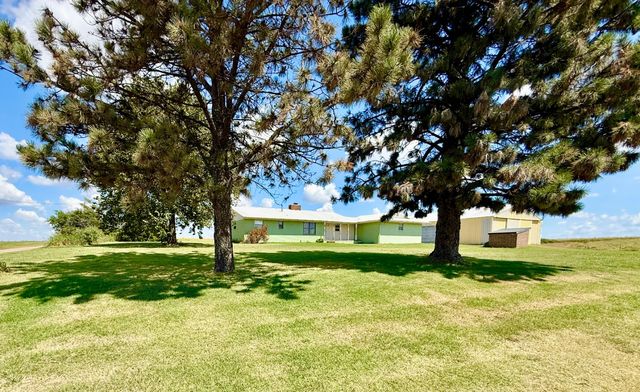 1350 County Road 90, Tonkawa, OK 74653