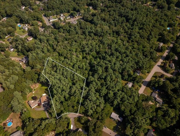 22 Adams Cir, Hanson, MA 02341