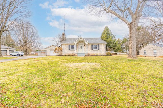 609 Meadowlawn Ave, Bowling Green, KY 42103
