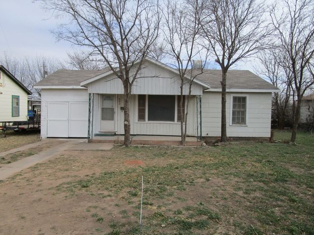 803 Cuba St, Stamford, TX 79553