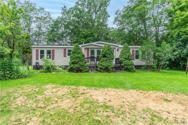 20077 Evans Rd, Dexter, NY 13634