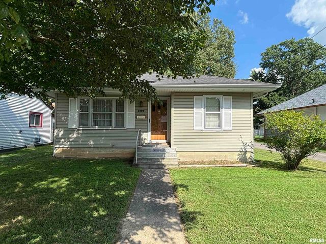 1806 Market St, Metropolis, IL 62960