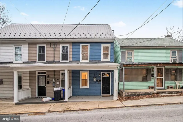 315 E  Burd St, Shippensburg, PA 17257
