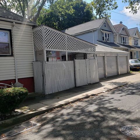 91-46 97th St, Jamaica, NY 11421