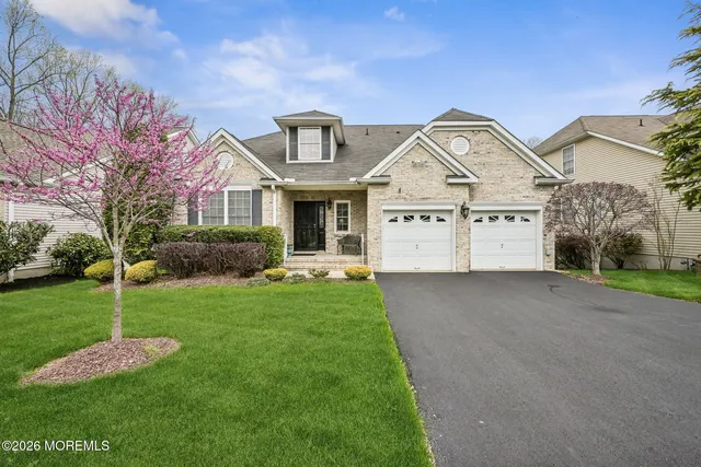 202 Scarborough Way, Marlboro, NJ 07746