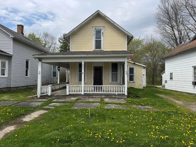 205 N  Main St, Prospect, OH 43342