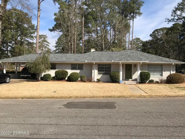 1652 31st St, Meridian, MS 39305