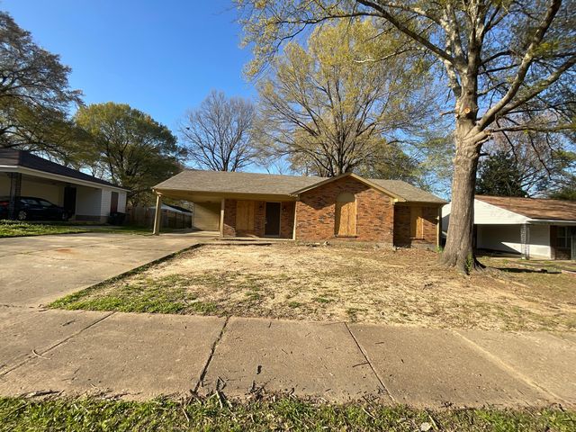 4950 Wooddale Ave, Memphis, TN 38118