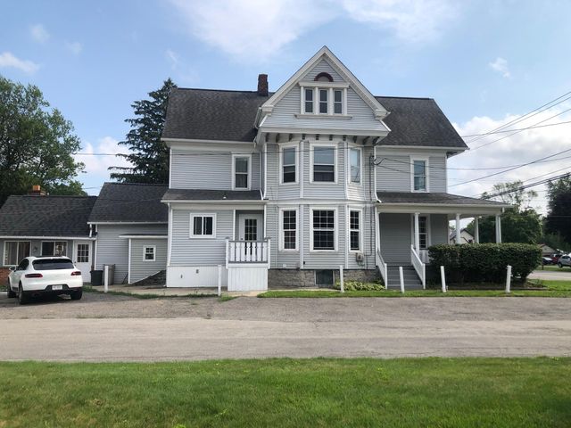 6961 Transit Rd, East Amherst, NY 14051