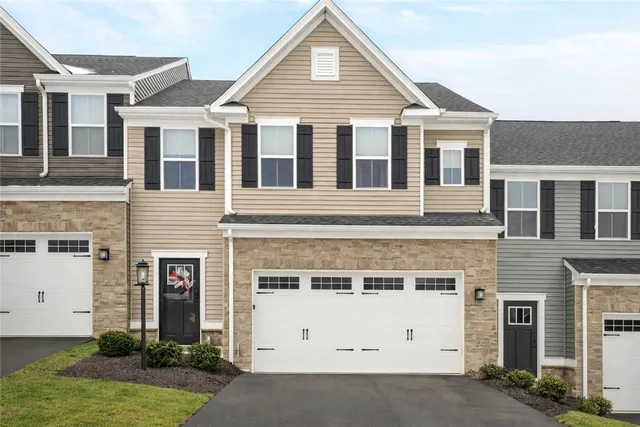 288 Frances Ln, Mc Donald, PA 15057