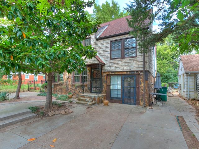 2643 NW 11th St, Oklahoma City, OK 73107