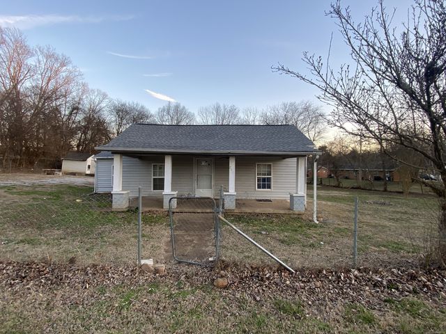 209 Old Morrison Rd, McMinnville, TN 37110