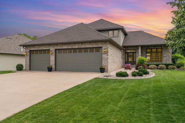 517 Redpoll Ave SE, New Prague, MN 56071