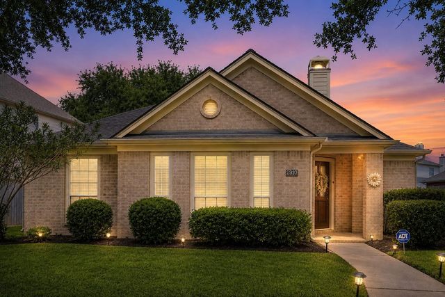 2910 Laguna Shores Ln, League City, TX 77573