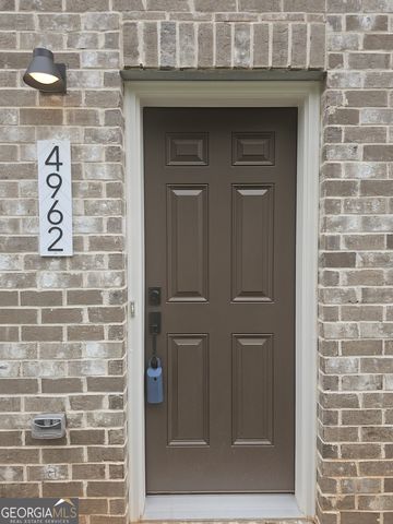 4962 Villager Ln, Stone Mountain, GA 30083