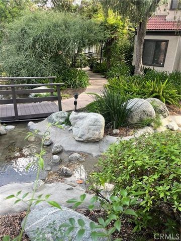 21800 Marylee St #59, Woodland Hills, CA 91367