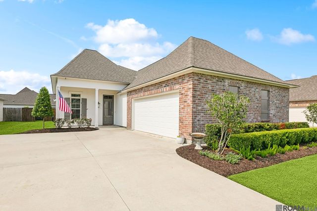 39350 Waycross Ave, Prairieville, LA 70769