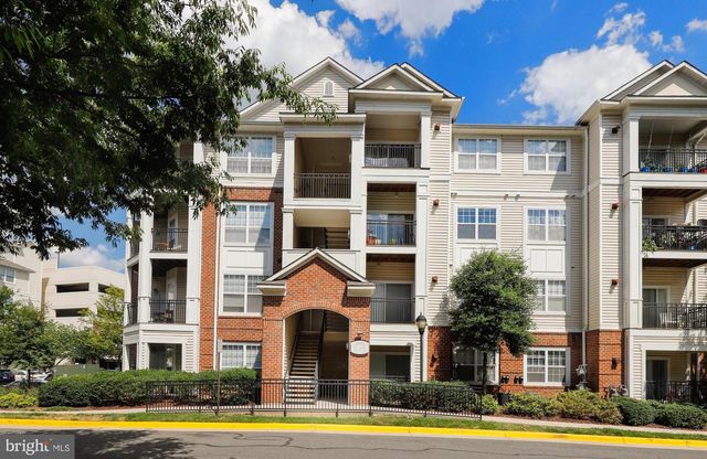 12925 Centre Park Cir #304, Herndon, VA 20171