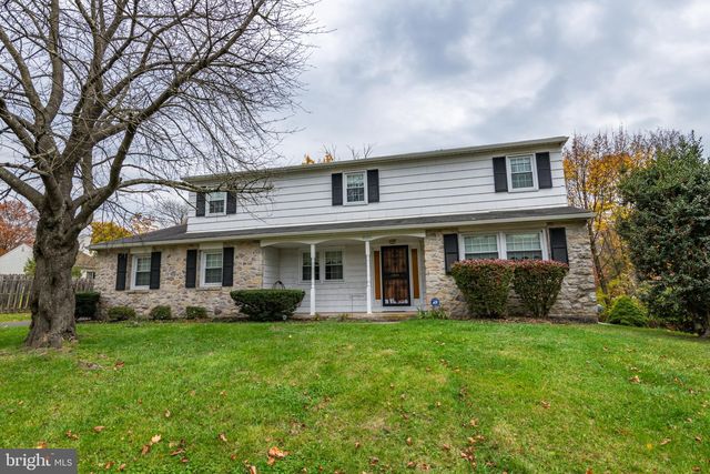 1025 Fitzwatertown Rd, Roslyn, PA 19001