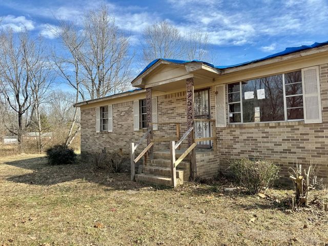 105 Valley Rd, Moscow, TN 38057