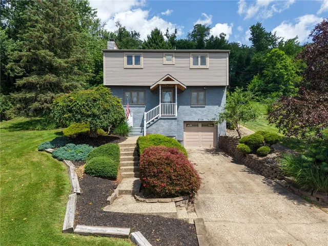 3118 Haberlein Rd, Gibsonia, PA 15044