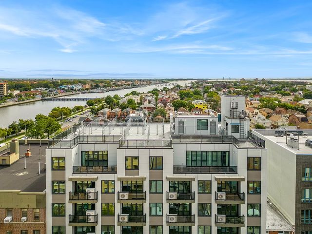 15 W  End Ave #7D, Brooklyn, NY 11235