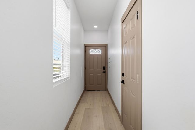 2809 E  Trumbull Rd #1, Phoenix, AZ 85043