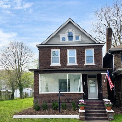 2415 7th Ave, Beaver Falls, PA 15010