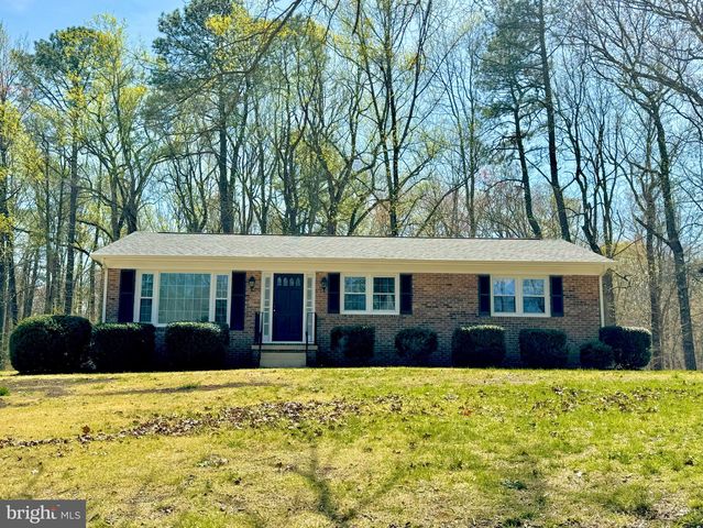 27475 Three Notch Rd, Mechanicsville, MD 20659