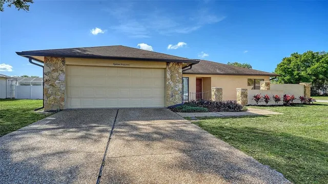 1844 Oak View Dr, Sarasota, FL 34232