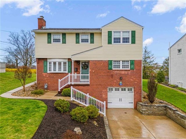 482 Sequoia Dr, Pittsburgh, PA 15236