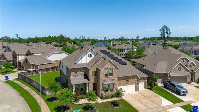 7110 Capeview Park Ct, Spring, TX 77379