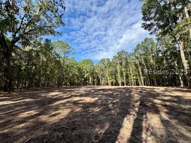 Lowcountry Dr, Ridgeland, SC 29936