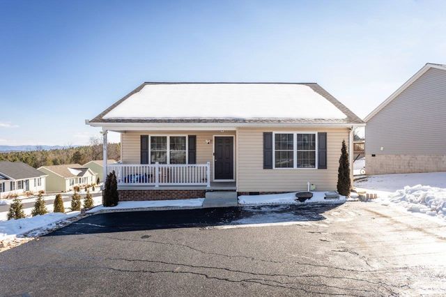 2275 Whitestone Dr, Rockingham, VA 22801