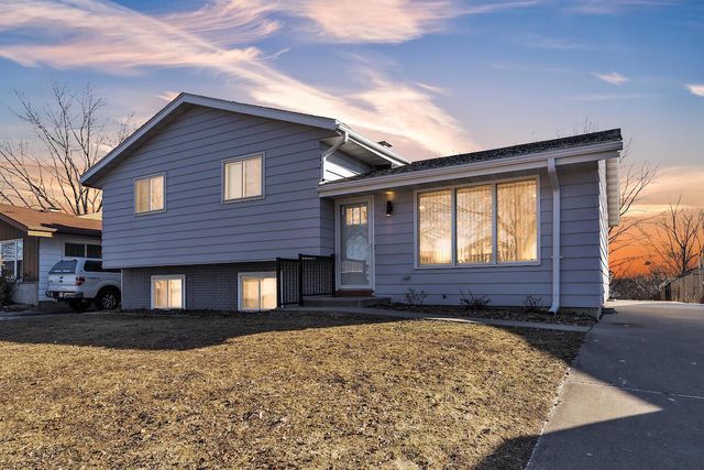 9340 North Joyce AVENUE, Milwaukee, WI 53224