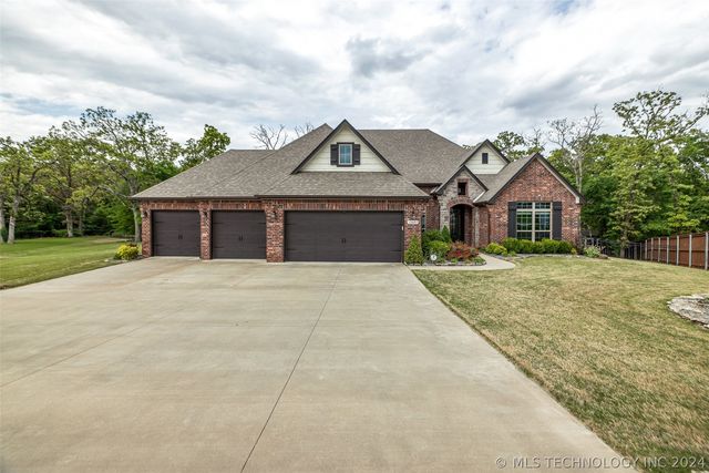 11603 S  30th West Ave, Jenks, OK 74037