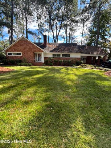 1211 S 1st Street, Smithfield, NC 27577