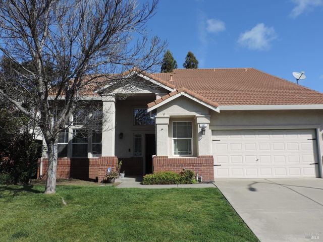 667 Edenderry Dr, Vacaville, CA 95688