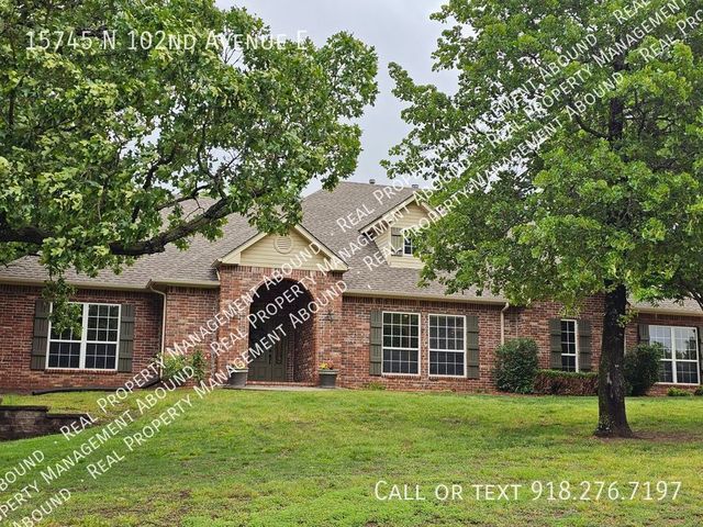 15745 N  102nd Ave E, Collinsville, OK 74021