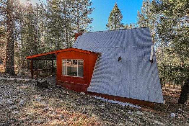 2 Mountain View Ln, Cloudcroft, NM 88317