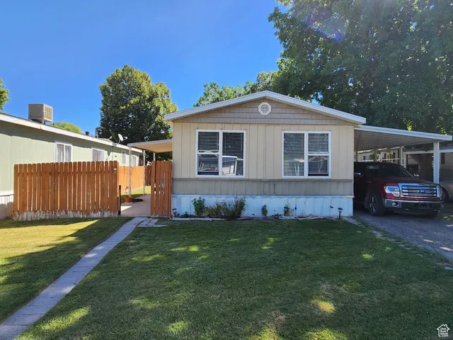 5071 S  Escondido St E, Salt Lake City, UT 84117