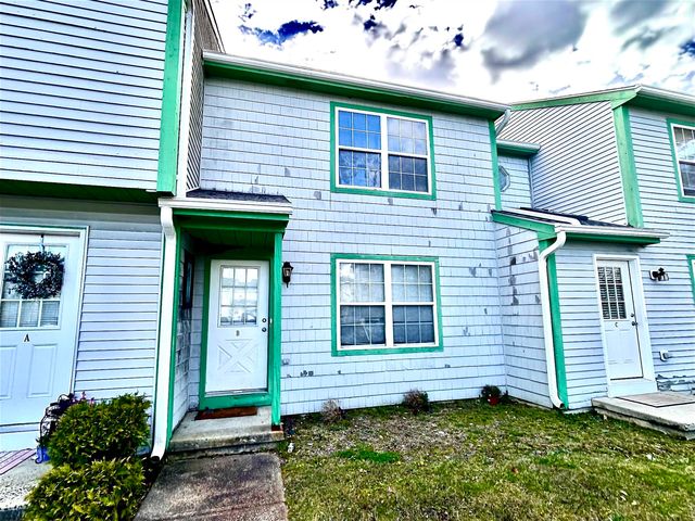 5 Oyster Bay Rd #B, Absecon, NJ 08201