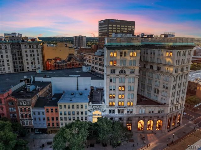 118 E  Genesee St, Syracuse, NY 13202