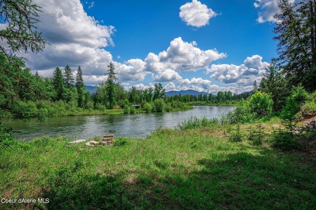 595 Tanglewood Dr, Priest River, ID 83856
