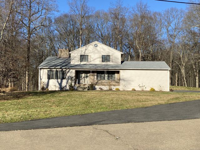 46 Beverly Rd, Milford, CT 06461