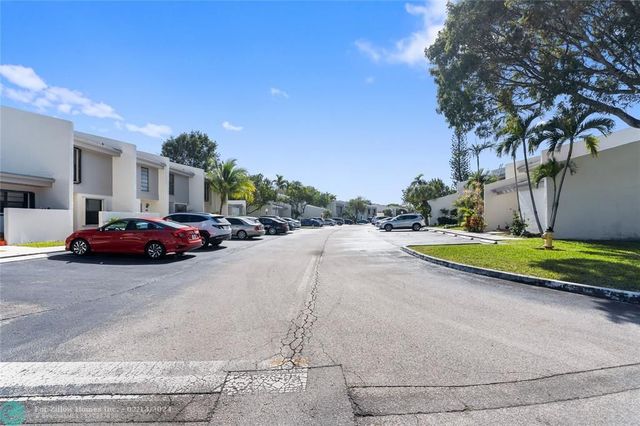1185 NW 98th Ter #133, Hollywood, FL 33024